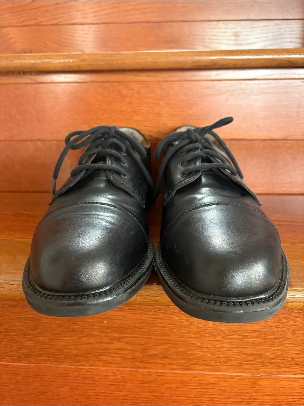 Dockers Men’s Black Leather Cap Toe Oxford Dress Shoes – Classic Lace-Up